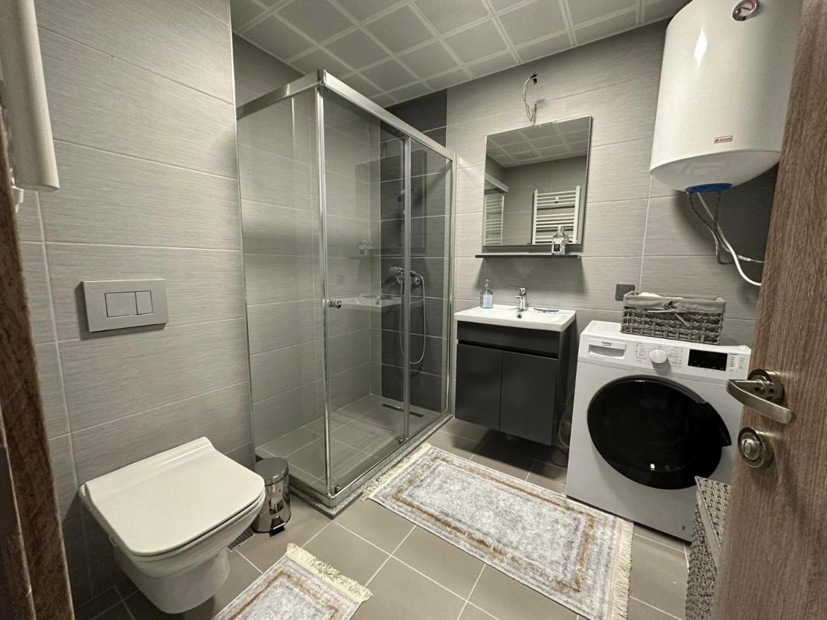Cevahir Sky City Apartment-Spa & Fitness Center Szkopje Kültér fotó