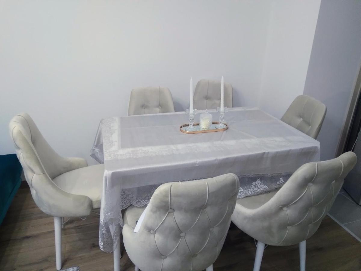Cevahir Sky City Apartment-Spa & Fitness Center Szkopje Kültér fotó
