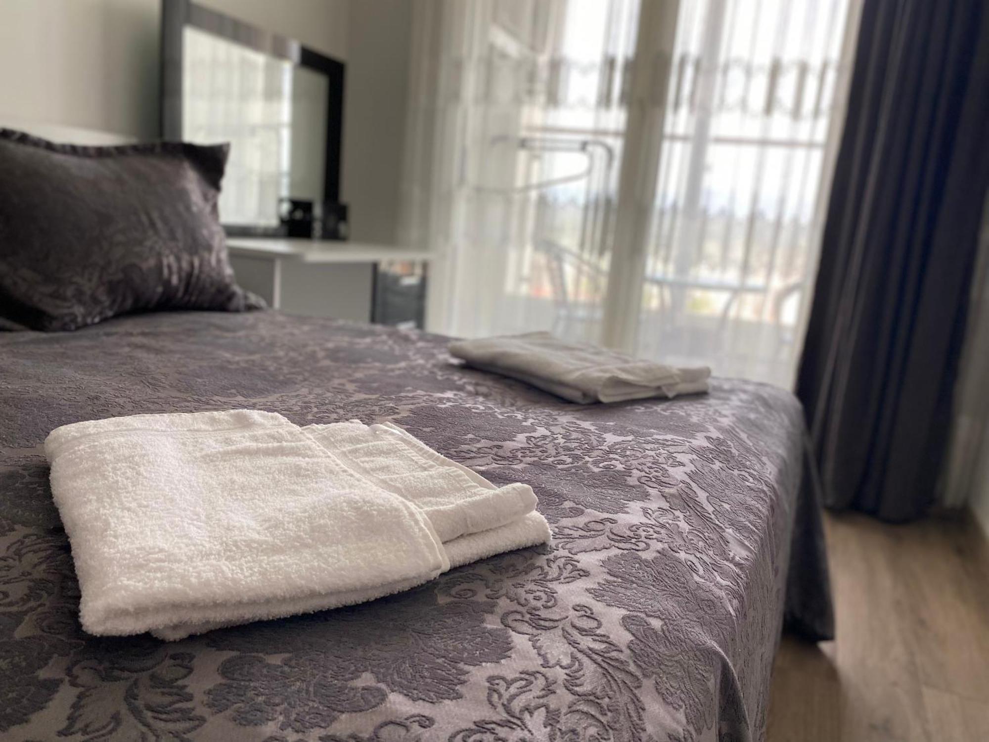 Cevahir Sky City Apartment-Spa & Fitness Center Szkopje Kültér fotó